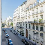 COSY apartment near Champs-Élysées - Mobility leas