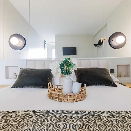 Cosy Near Champs-elysees Mobility Lease Parigi